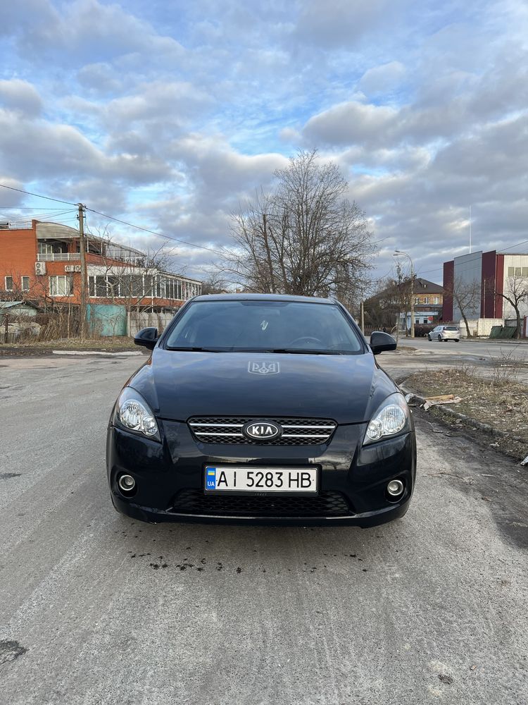 Kia ceed 1,4 2008