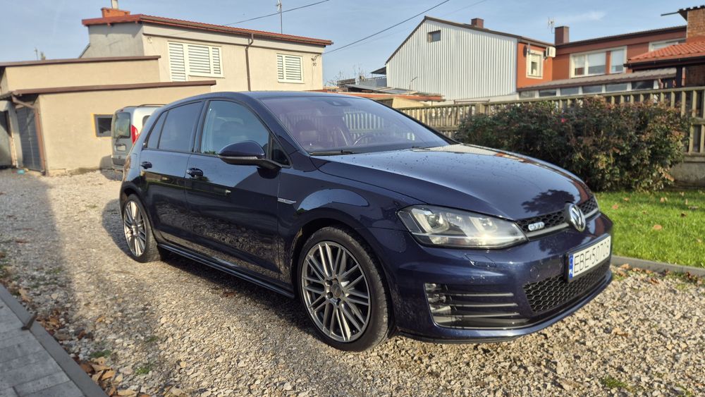 Volkswagen Golf VII GTD