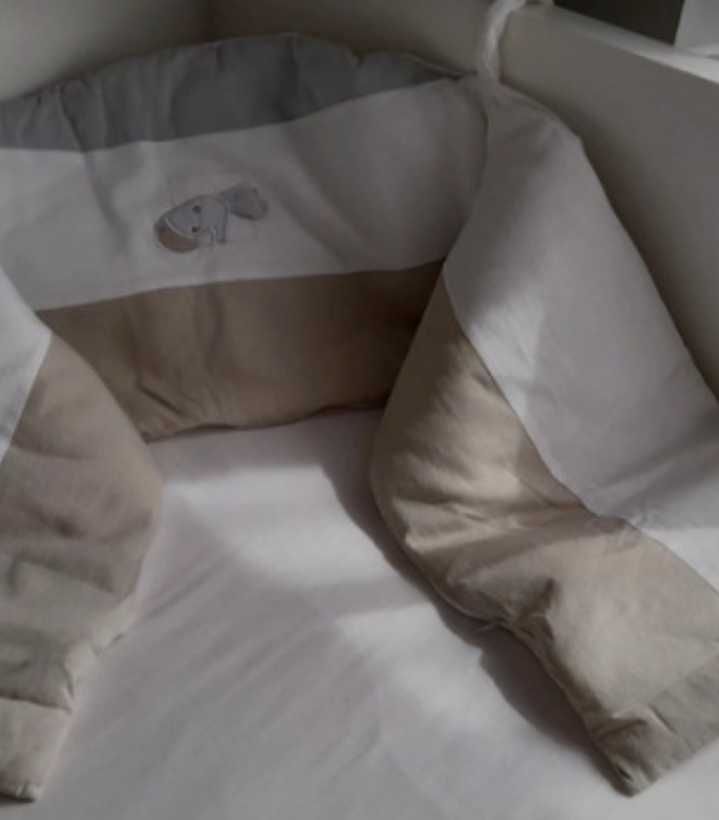 Feretti śliczny ochraniacz szczebelek łóżeczka