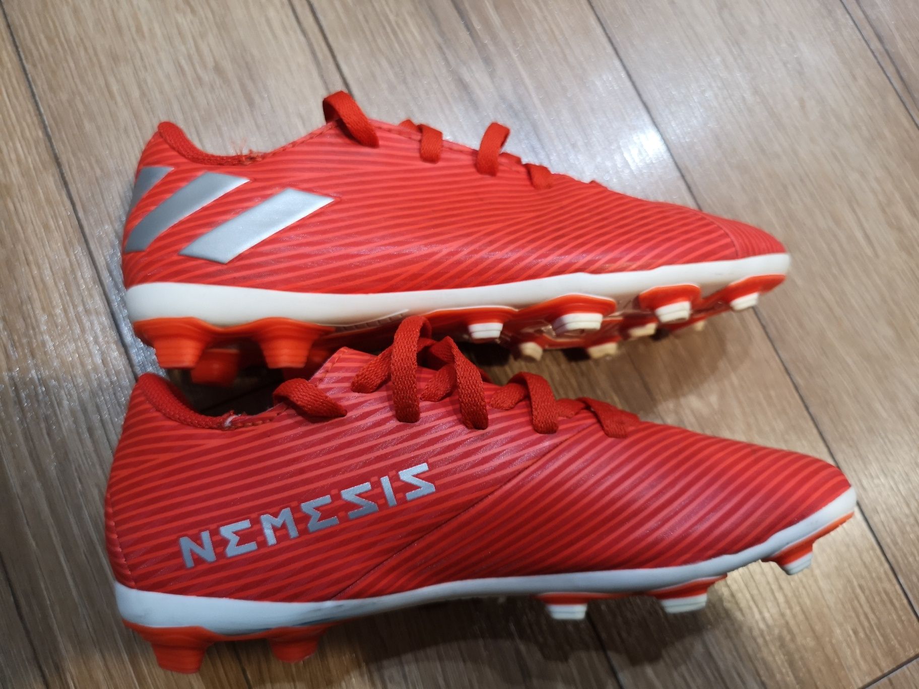 Buty piłkarskie korki Adidas Nemezis 33