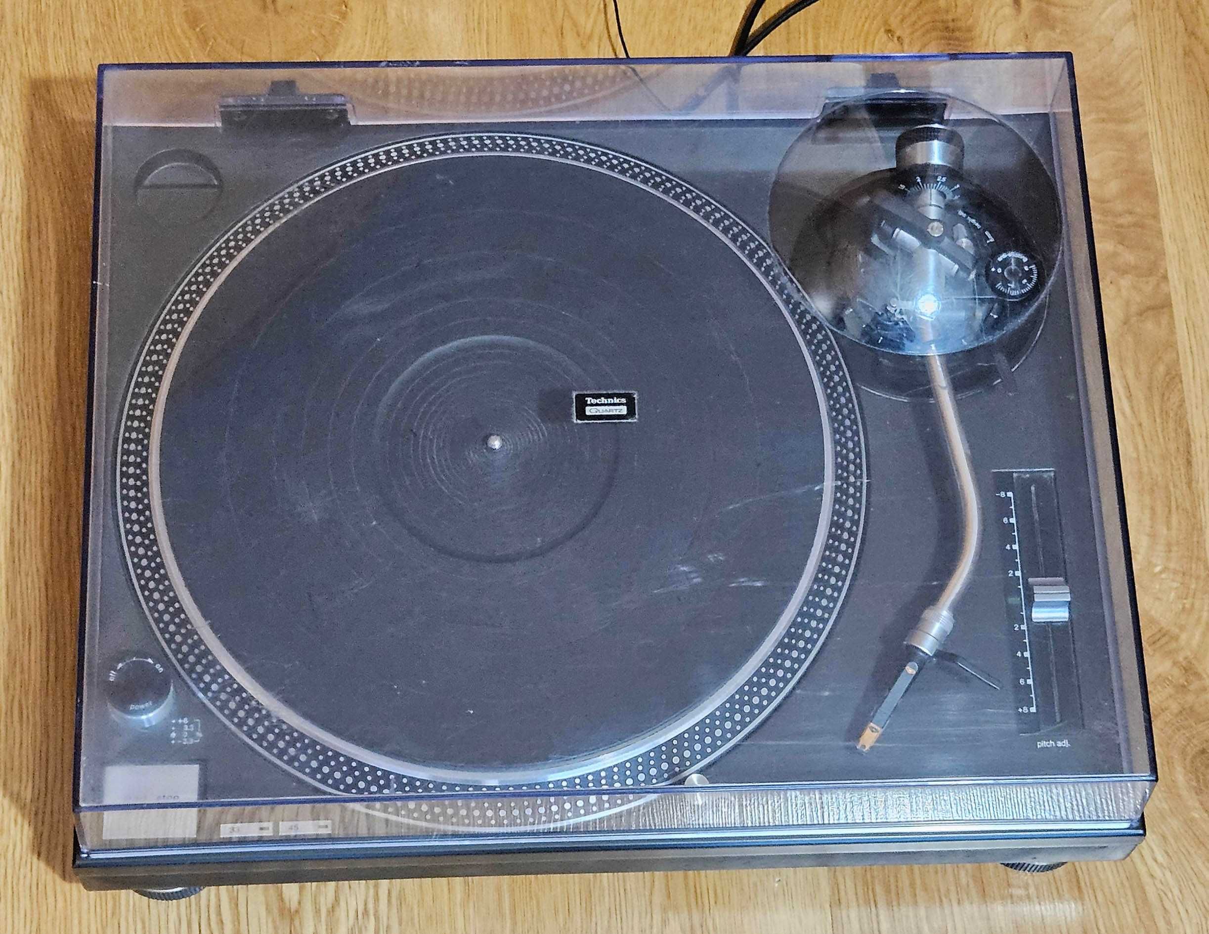 Gramofon Technics SL-1210MK2