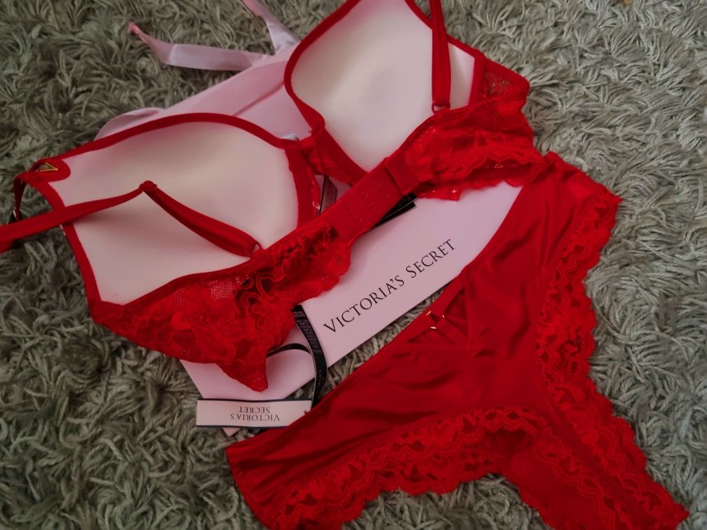 Biustonosz i majtki Victoria's secret rozmiar 75 C push up i majtki S