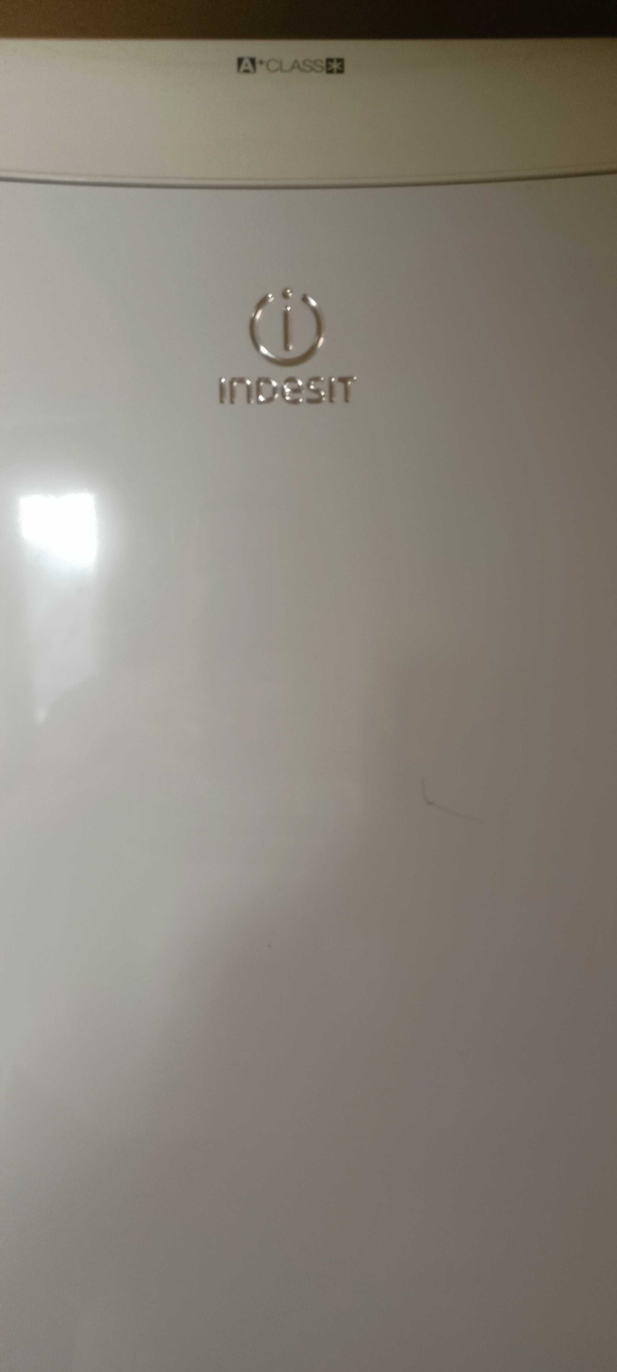 Oddam Lodówkę 183cm