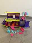 Samolot z akcesorjami i laleczka Polly pocket jet wycieczkowy .