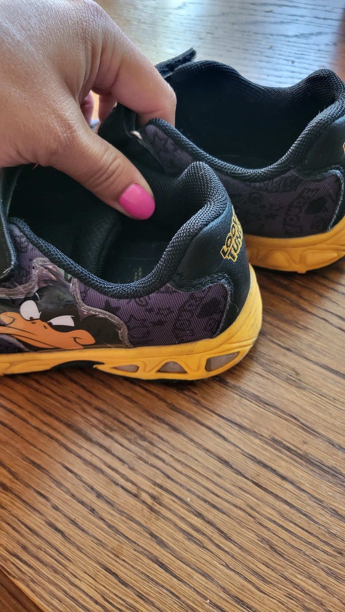 Świecące buty dziecięce, r.32