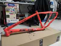 Rama enduro hardtail WHYTE 905 Boost rozmiar L