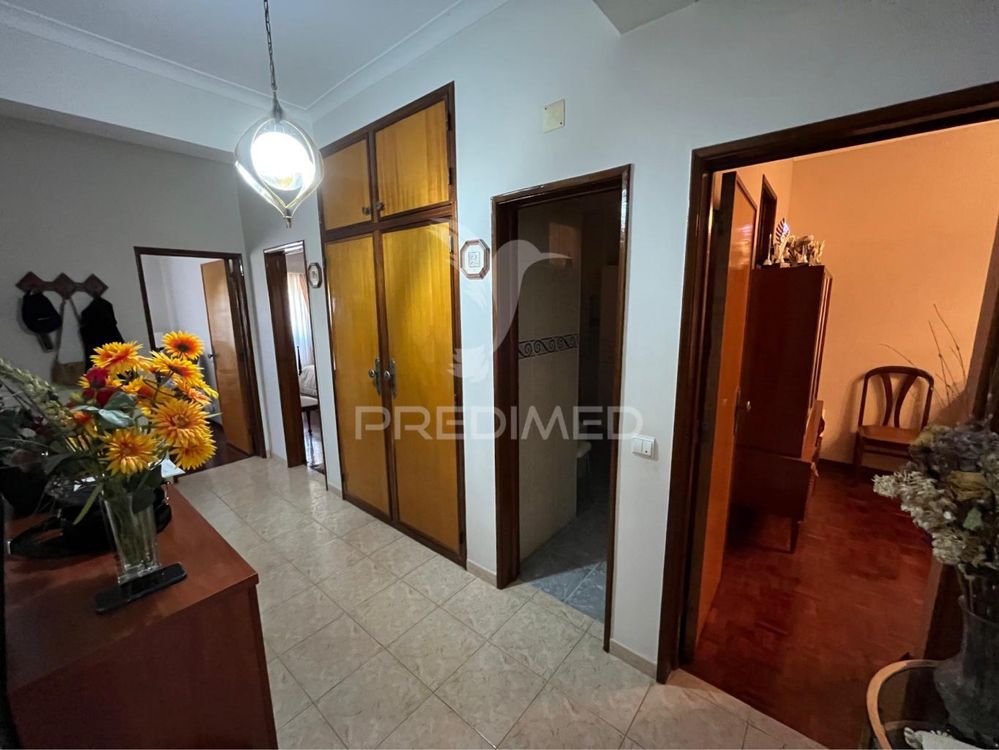 Apartamento T3 c/ Garagem Box - Barreiro