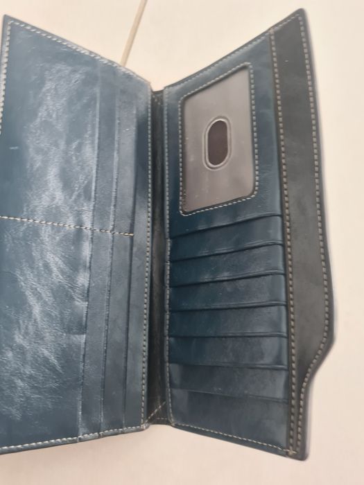 Portmonetka damska skórzana ciemny zieleń