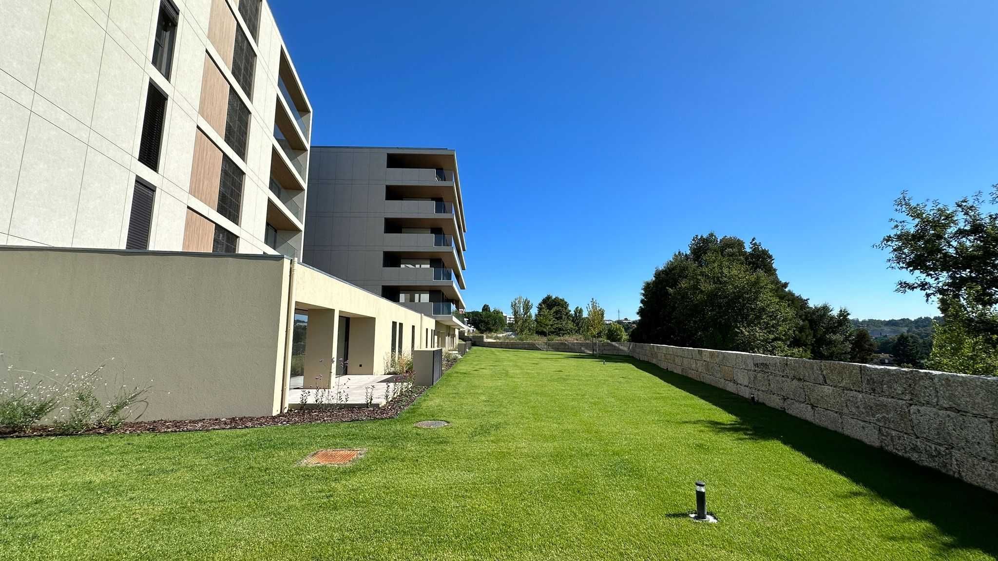 Apartamento T1 - Urgezes, Guimaraes - Condomínio do Castanheiro