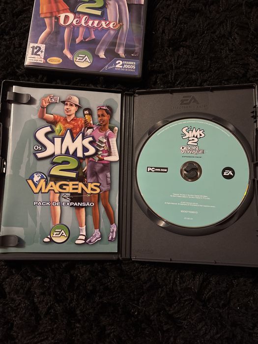 PACK 6 Jogos PC: “Os Sims 2 Deluxe” + “Viagens” + “Histórias” + “Negóc