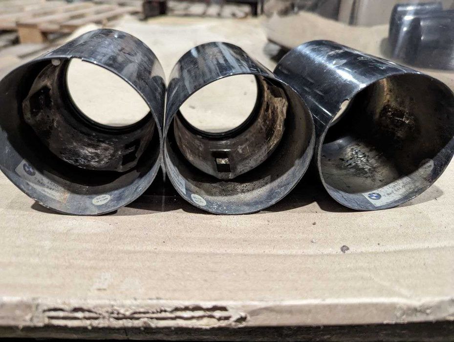 Насадки на вихлопну систему б/у на BMW M5 F10