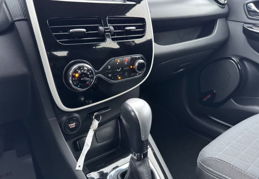 Renault Clio 2014 бензин 1.2 на Автоматі