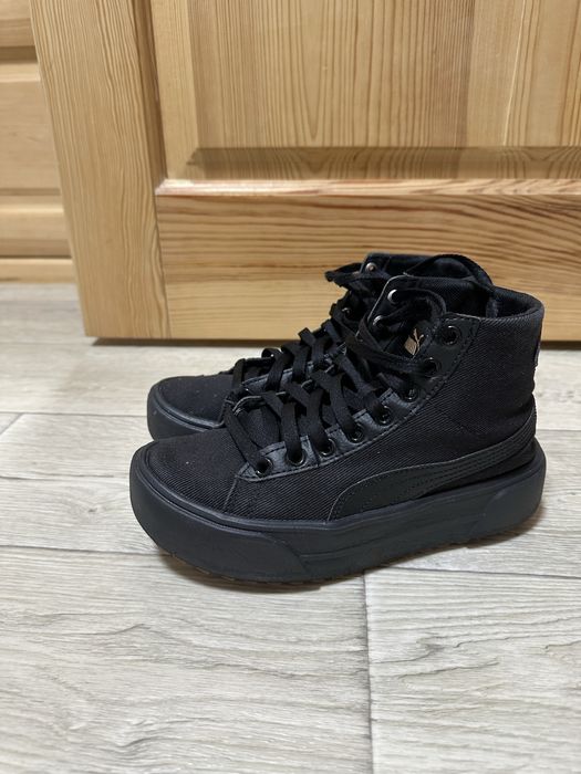 Продам ботиночки пума