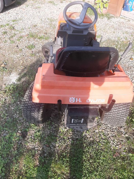 Kosiarka traktorek husqvarna