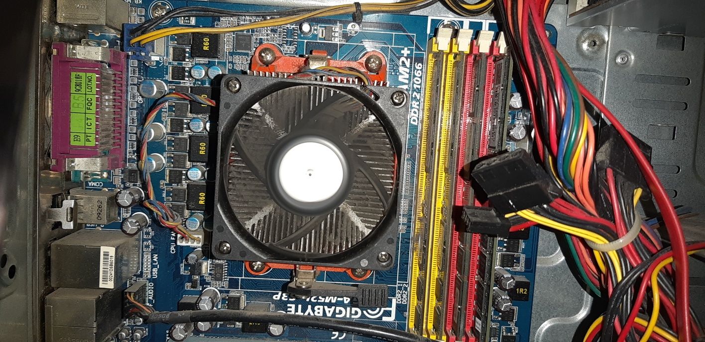 Plyta głowna  AMD II X2 245 procesor