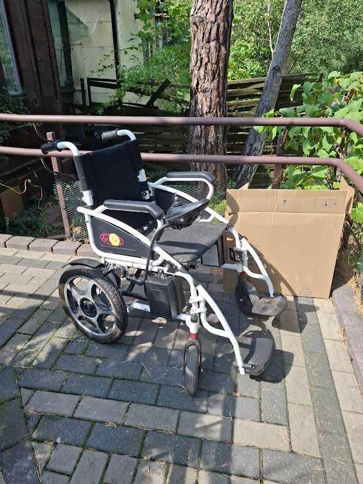 Sprzedam wózek inwalidki