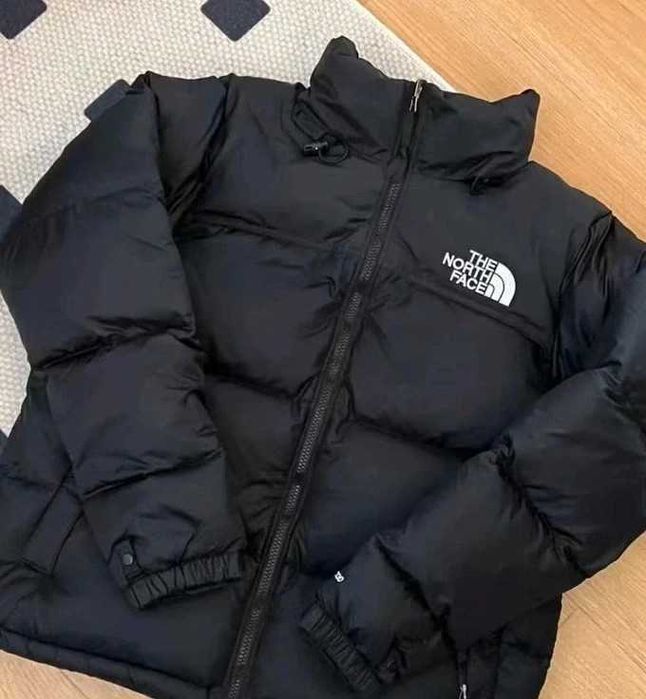 kurtka czarny TheNorthFace_700_Retro damskie_ASIA S