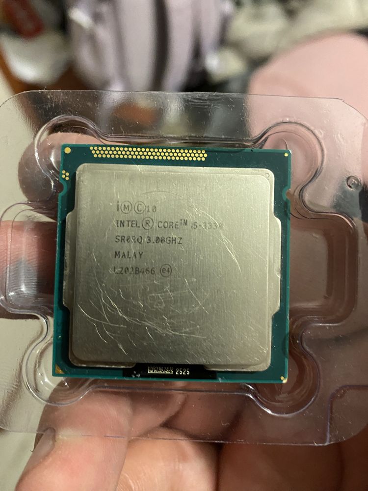 i5 3330, робочий камінь.