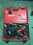 Osadzak Hilti DX 460, gwoździarka, pistolet prochowy,
