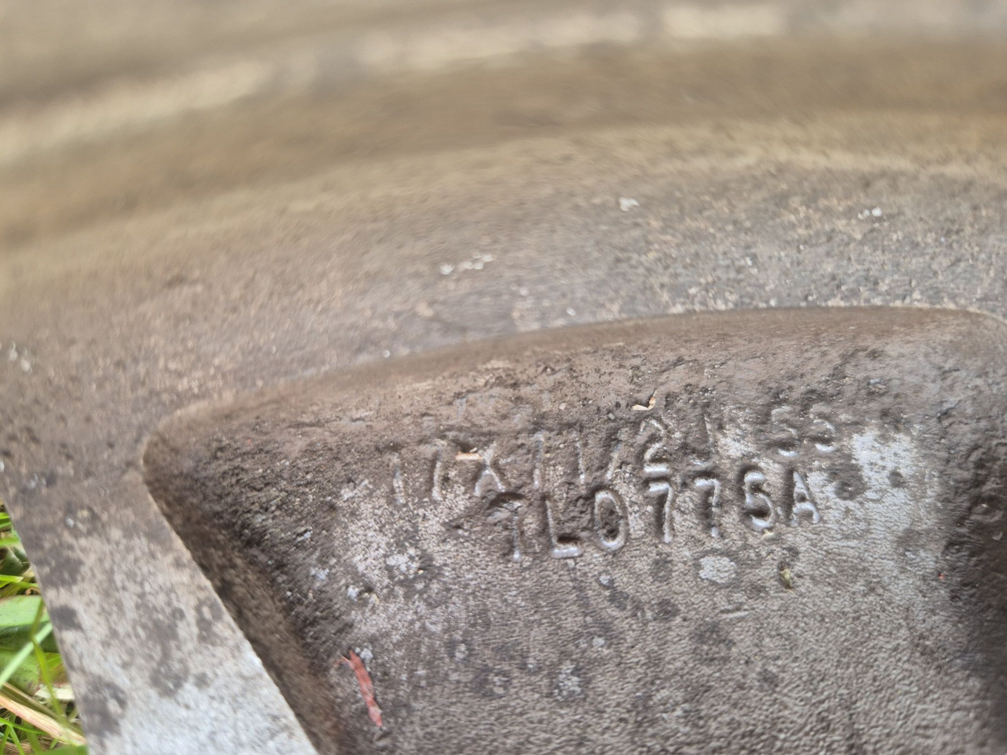 Felgi aluminiowe wraz z oponami 225/50r17
