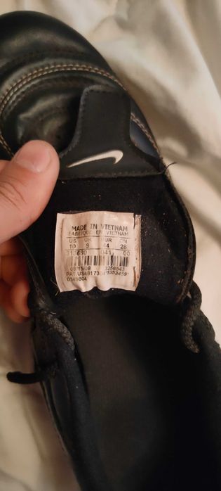 Бутсы кожаные Nike