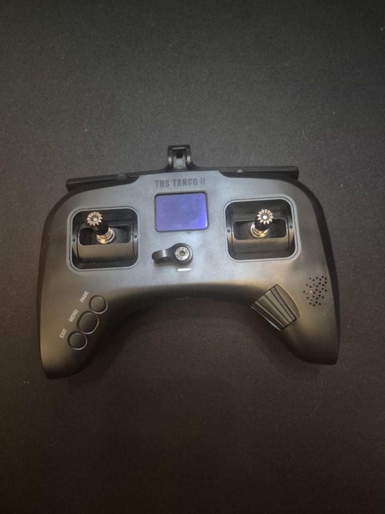 Dron fpv , okulary i pilot