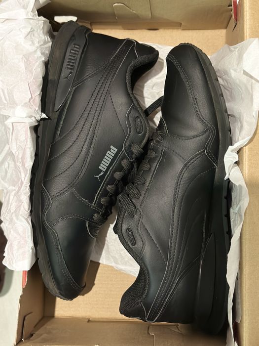 Продам чорні чоловічі кросівки Puma 43 розмір