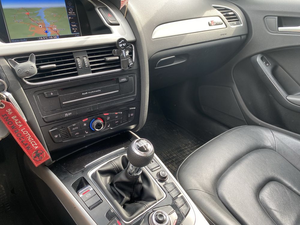 Audi A4 B8 S-Line 2011rok 2.0TDI Manual Koła S-Line 19cali LED!!