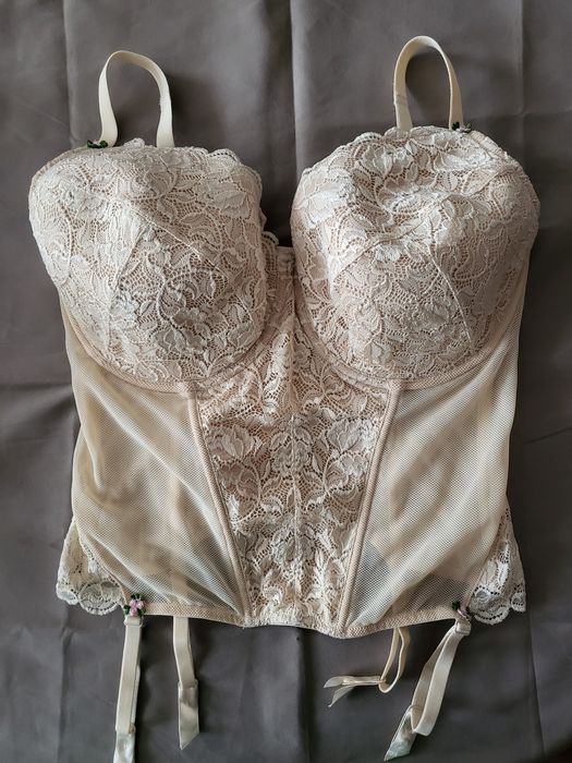 Gorset cielisty 38 f
