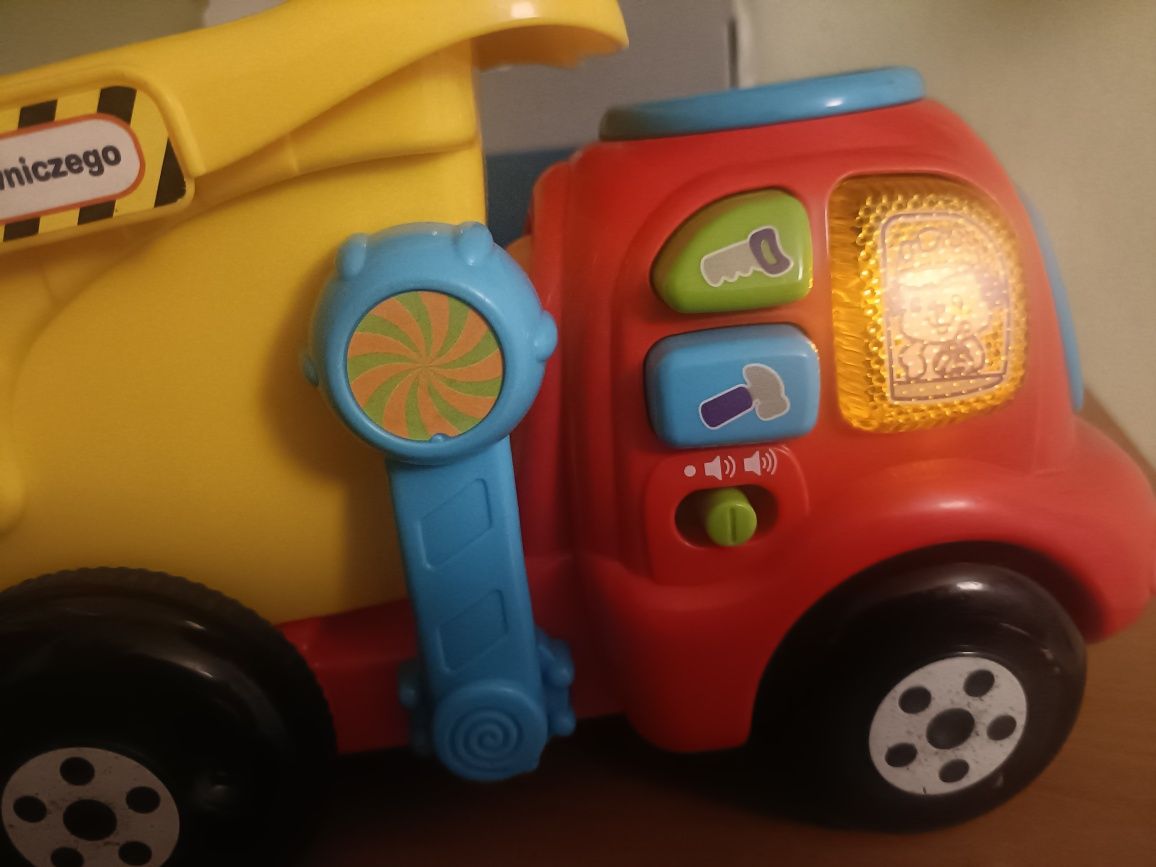 Autko wywrotka Vtech grająca z piłeczkami