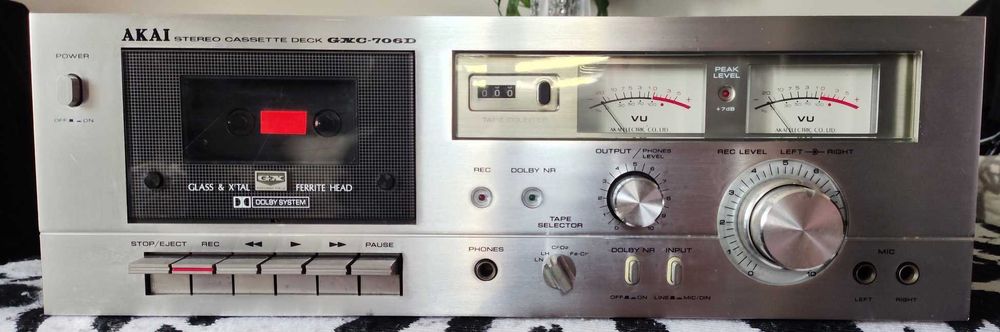 Magnetofon Akai GXC-706D