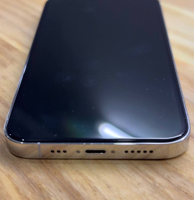 Продам Iphone 13 pro 256 GB Silver