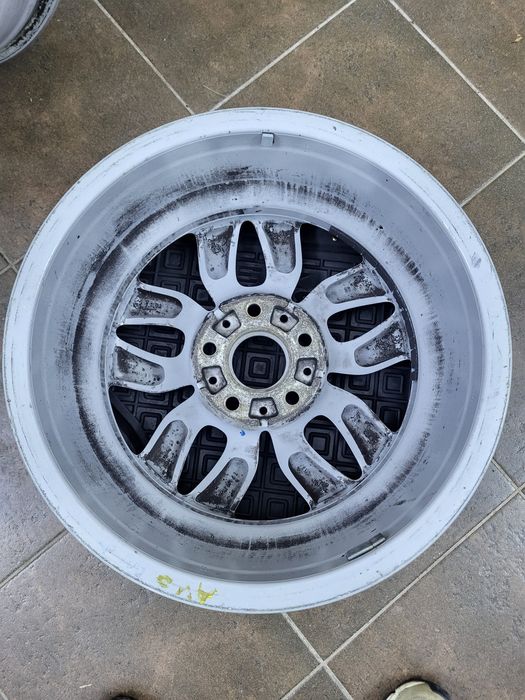 Диски BMW в хорошому стані