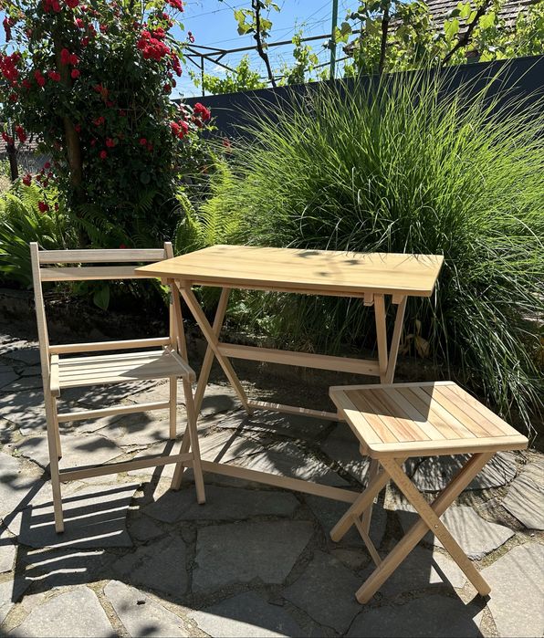 Крісло качалка для вітальні  та вироби з дерева