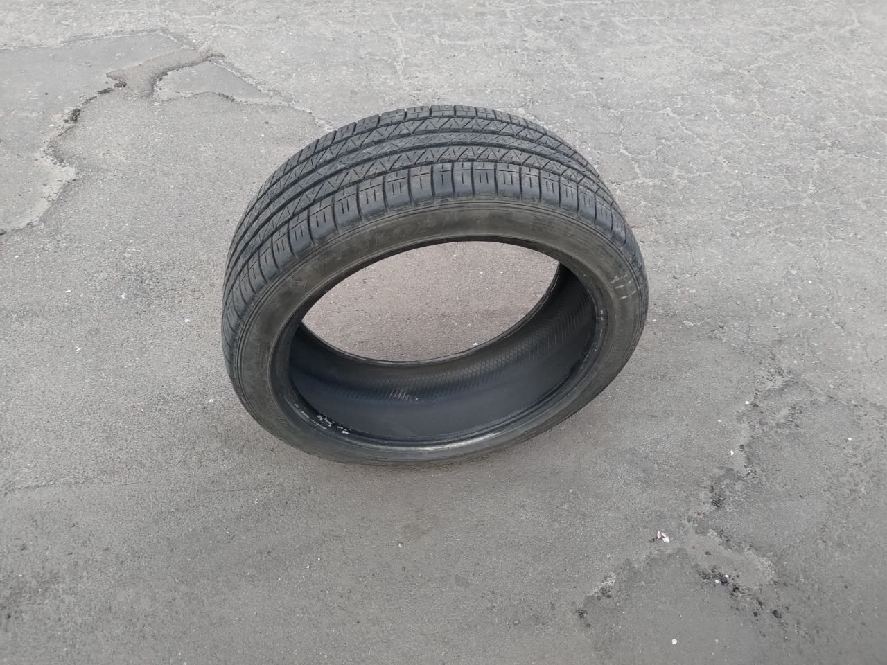 Літня гума Dunlop 225/45 r19