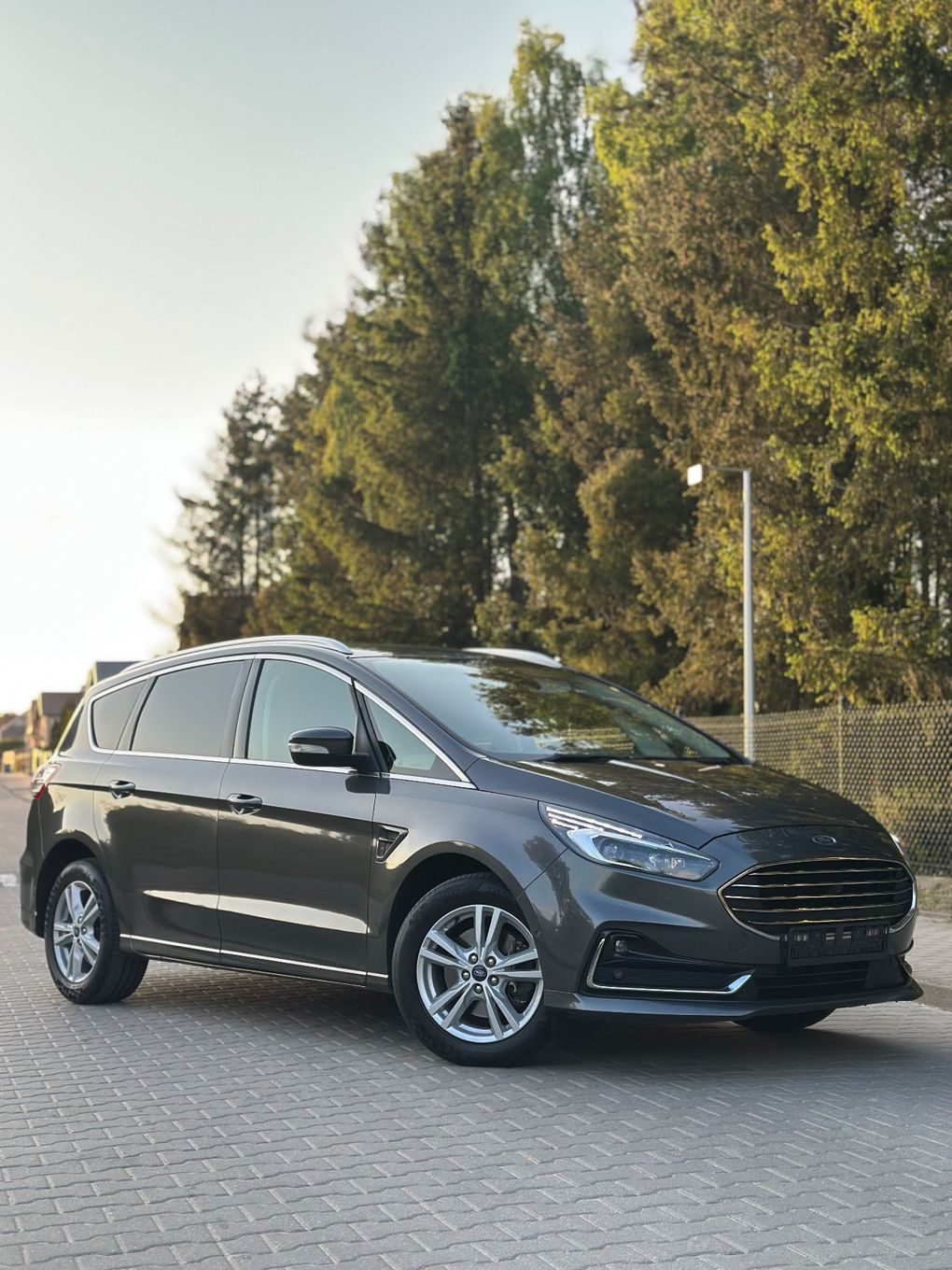 Ford S-Max TITANIUM *Led*Radar*Kamery*Hak