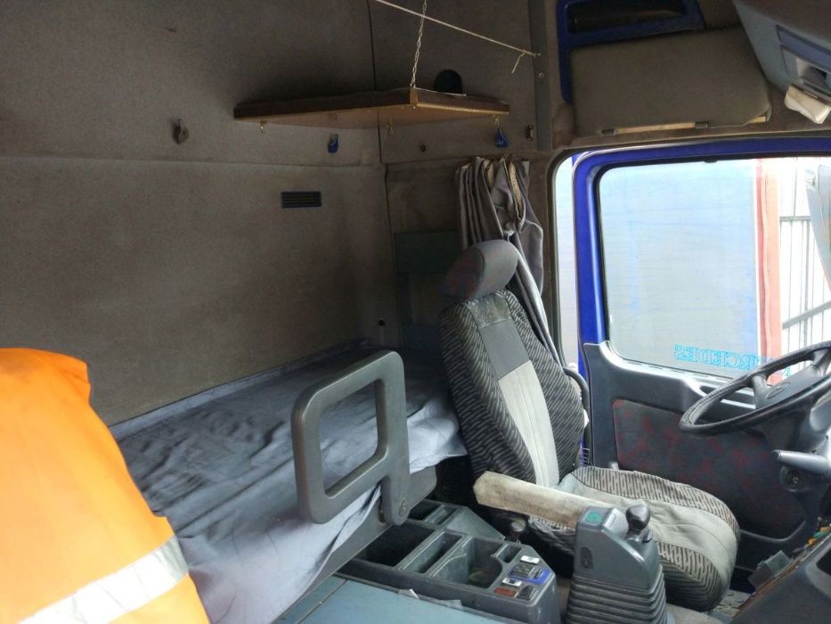 Продам MERCEDES Actros 2540