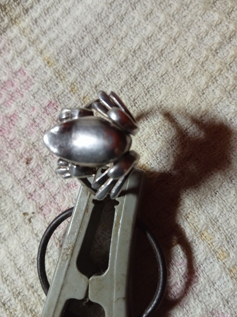 Кольцо лягушка серебро 925 - 530грн