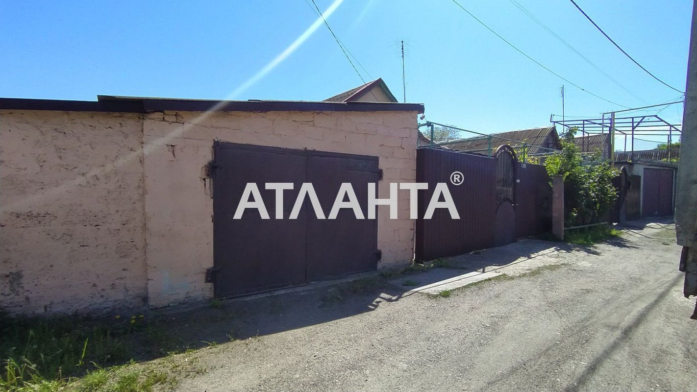 Продам дом с перспективным участком в Малиновском районе