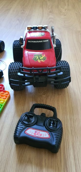 Пакет іграшок машини д/у, Nerf, динозаври