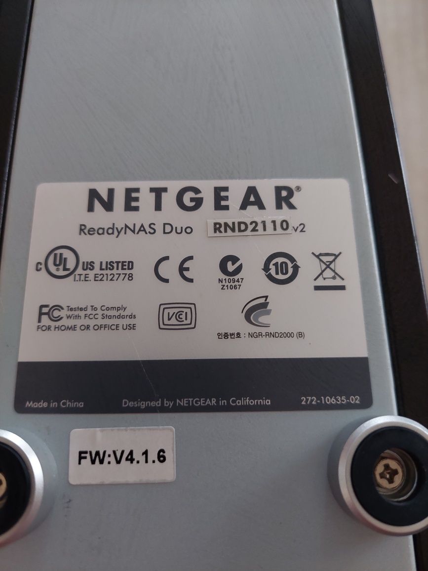 Сетевое хранилище Netgear ReadyNAS DUO v2