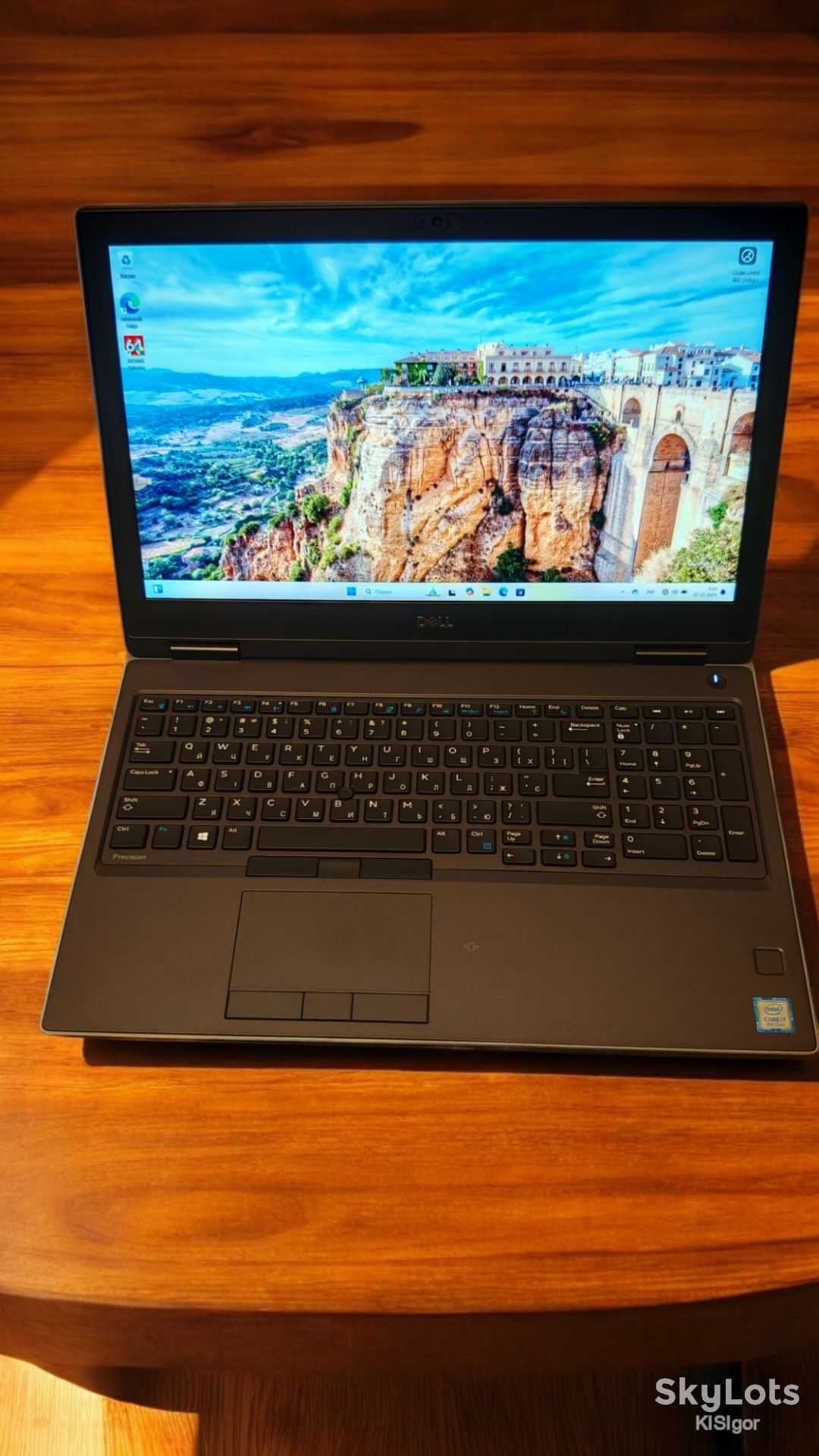 Робоча станція Dell Precision 7540 15.6" i7-9H/32Gb/256SSD/WX3200