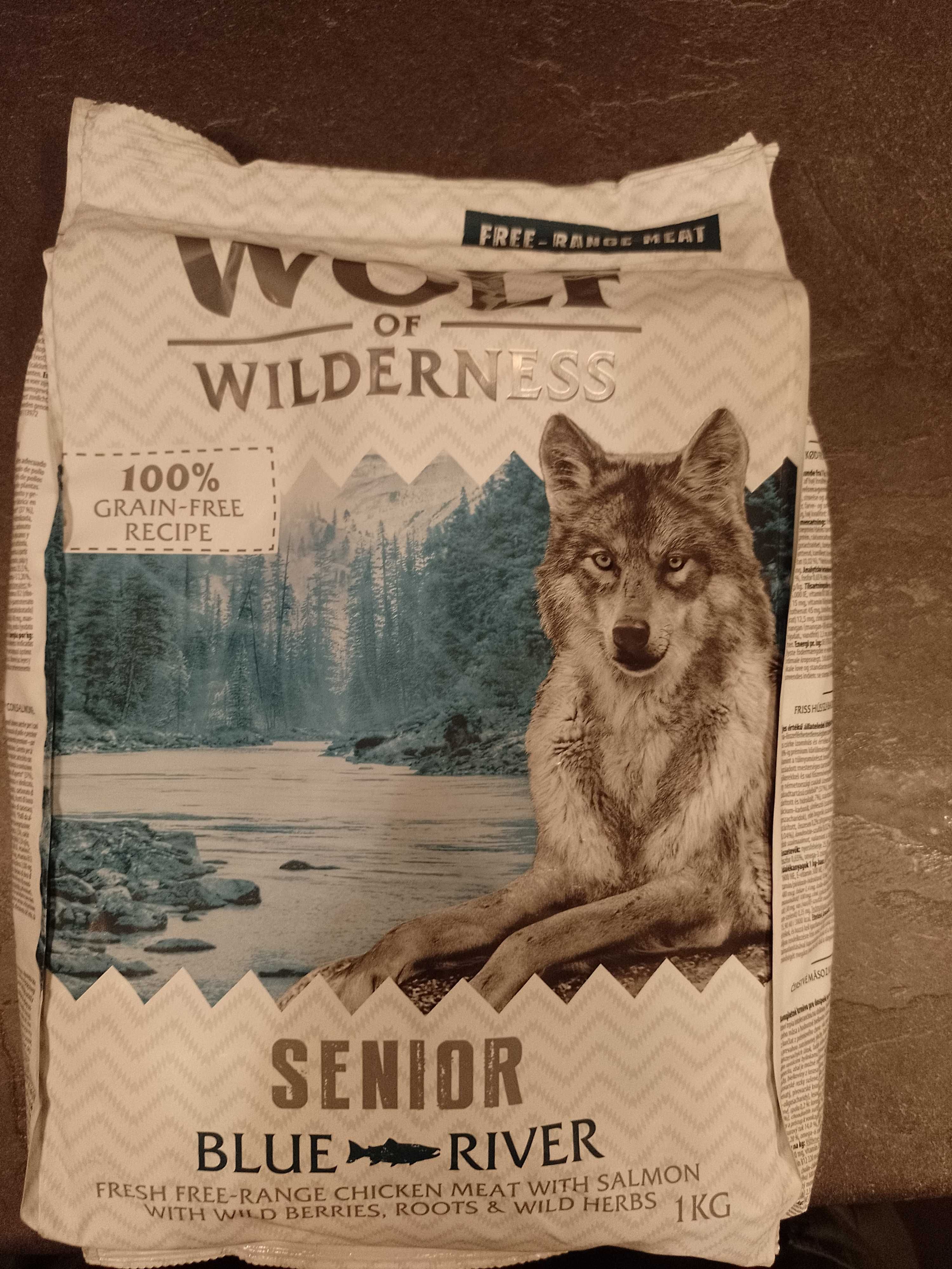 karma dla psa Wolf of Wilderness Senior Blue River 1 KG