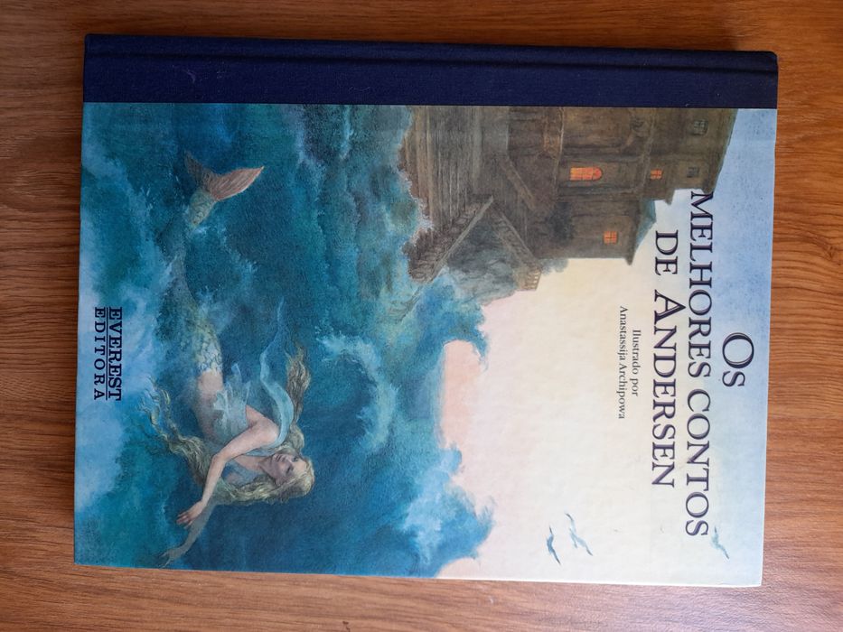 Livro "Os melhores contos de Andersen"