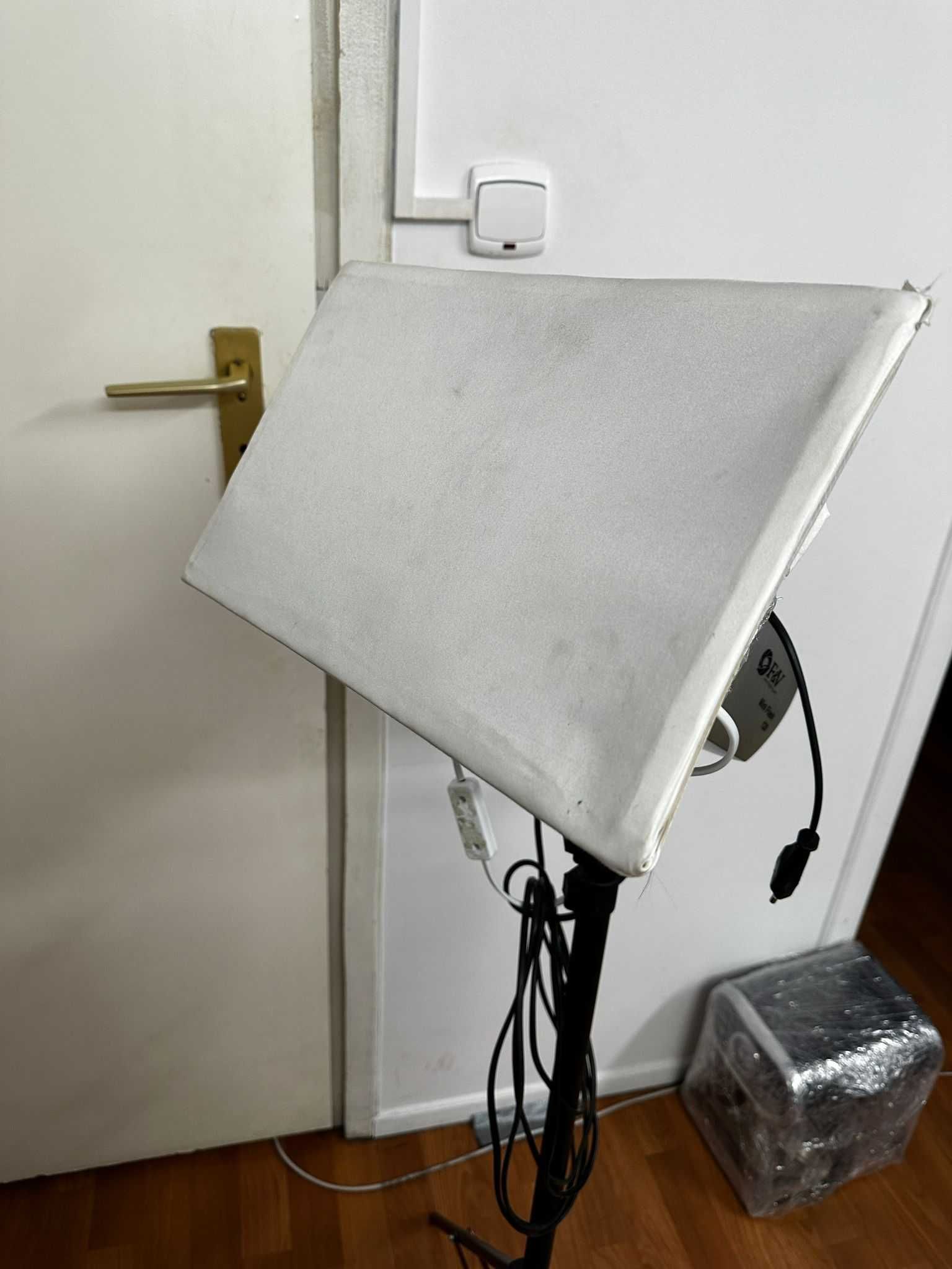 Lampa studyjna f&v mini flash 120