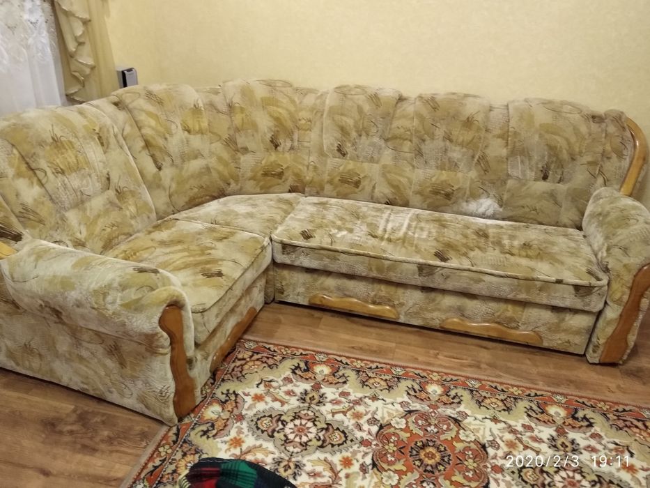 Продам диван бодьшой