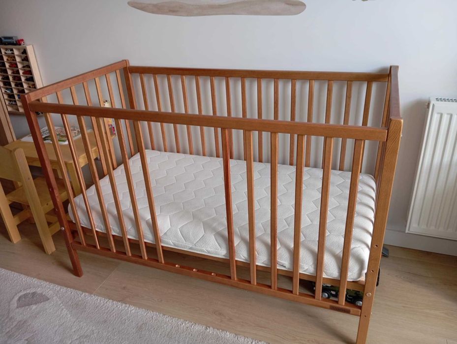 Łóżeczko niemowlęce woodies wraz z materacem