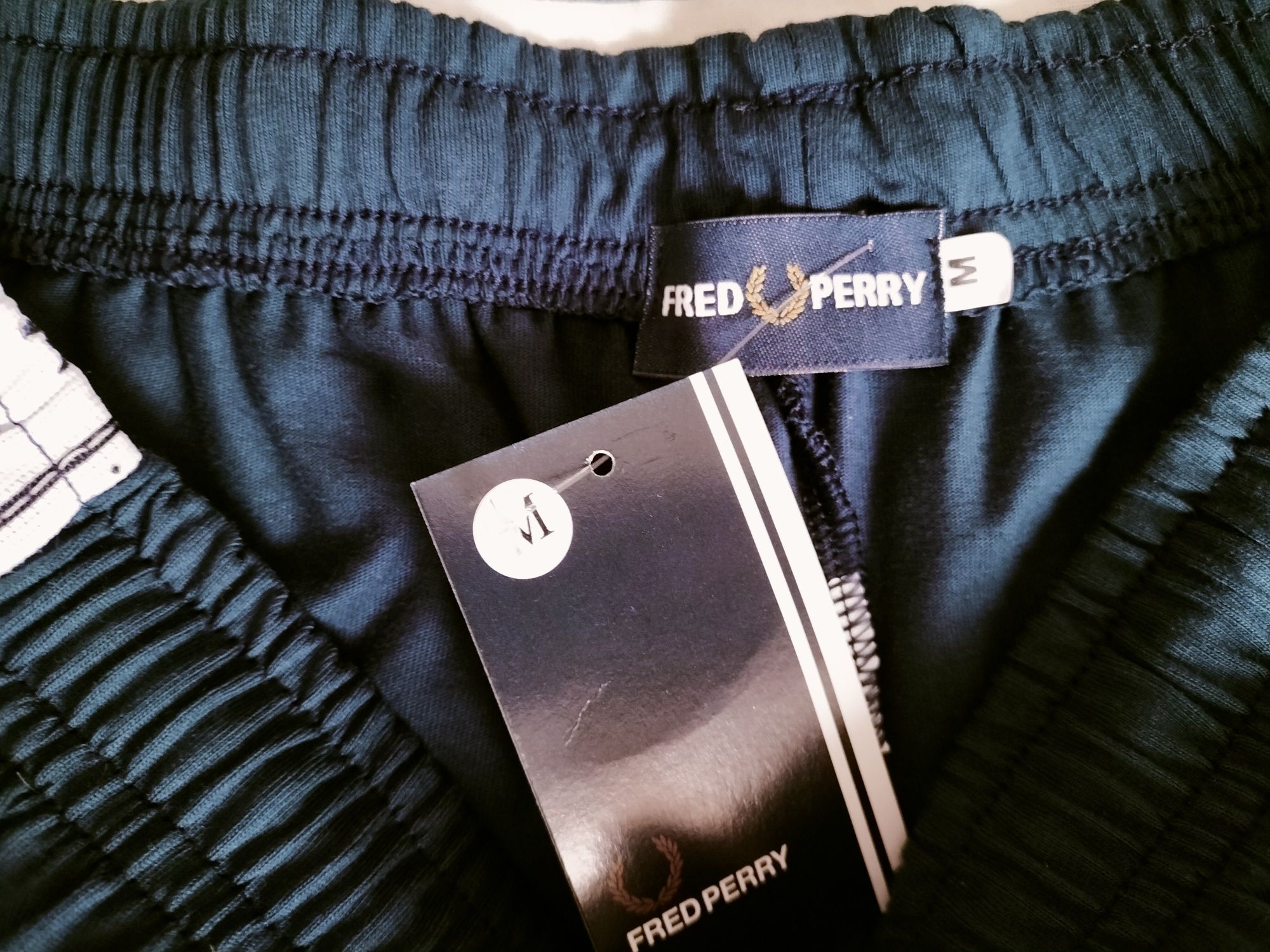 Calções Fred Perry azuis