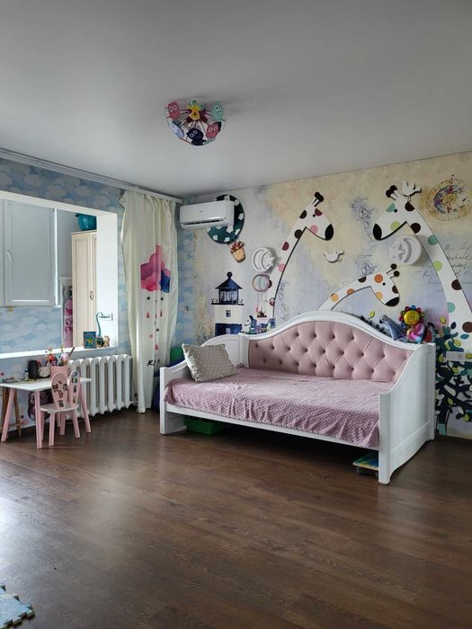 3 квартира с капремонтом Бочарова! Остается мебель и техника!