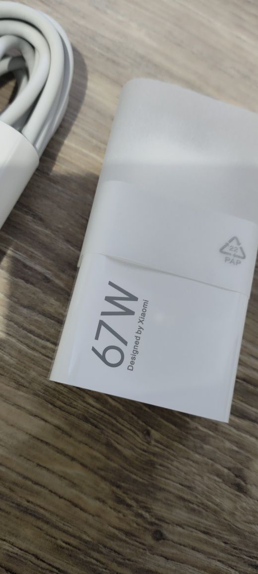 Szybka solidna ładowarka dedykowana Xiaomi + 2 kable